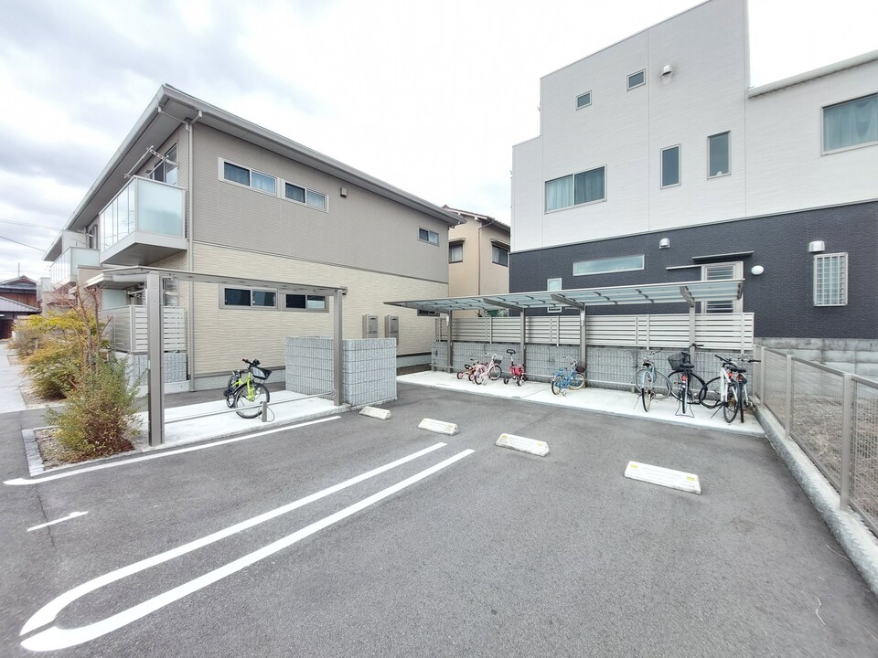 駐輪場