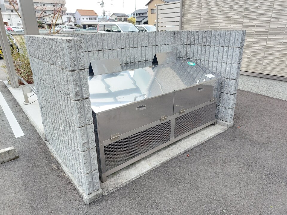 ゴミステーション