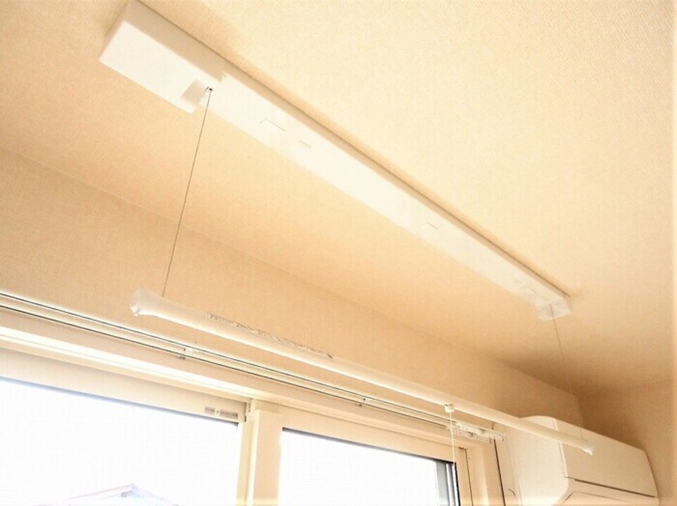 室内物干しユニット
