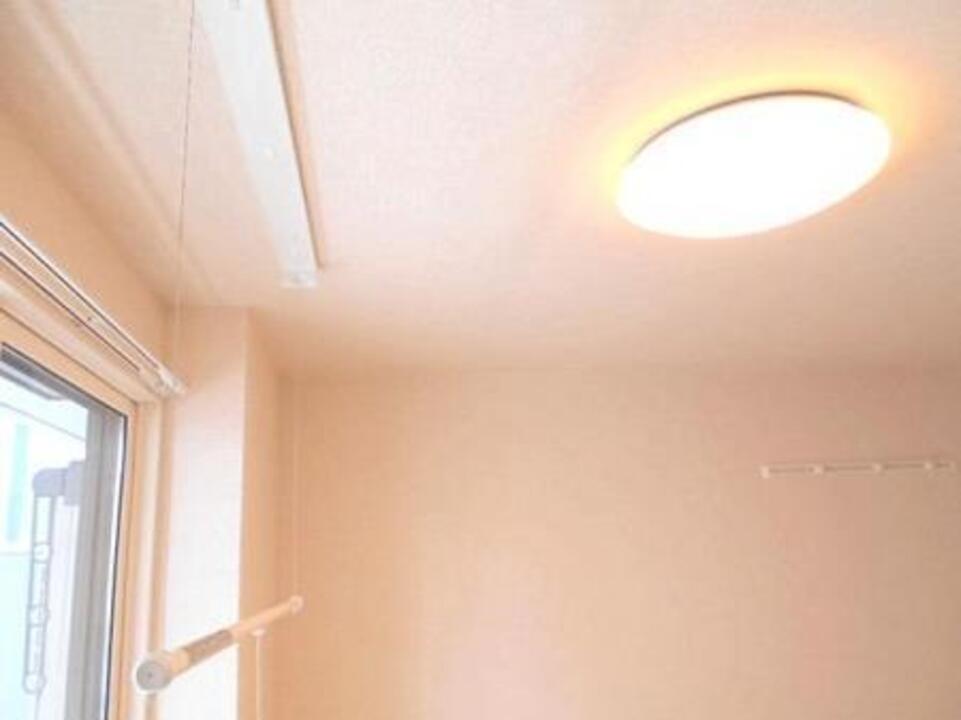 室内物干しユニット