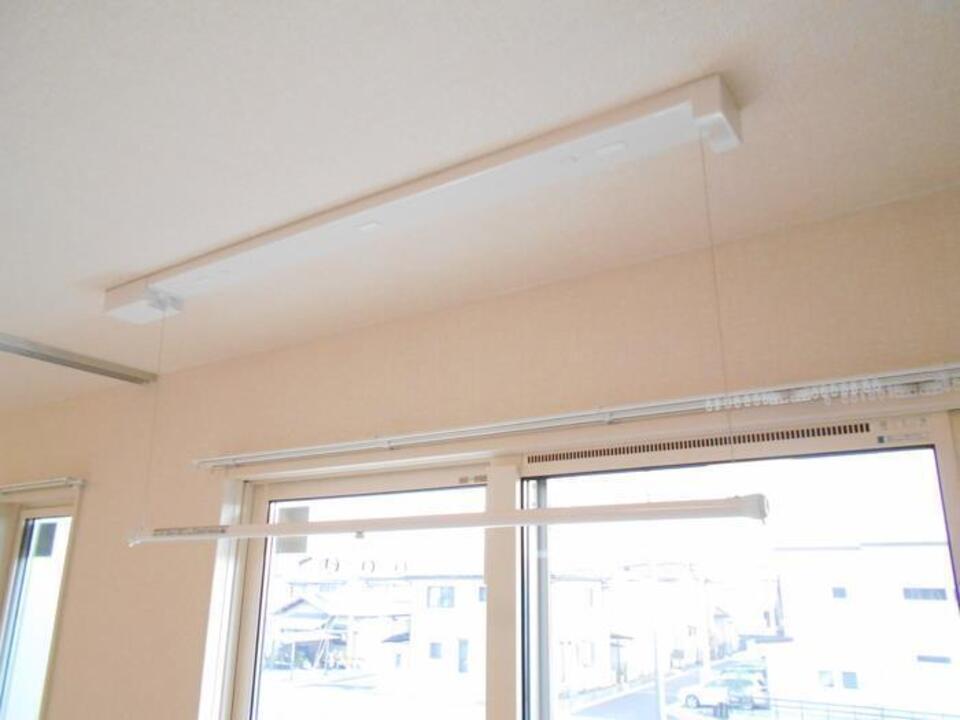 室内物干しユニット