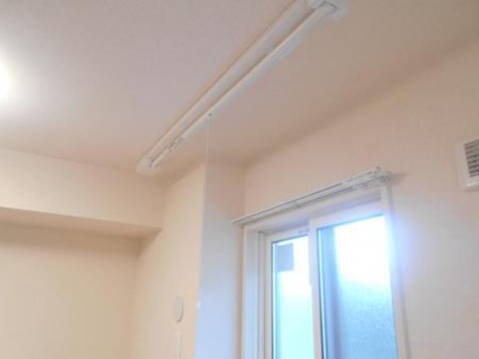 室内物干しユニット