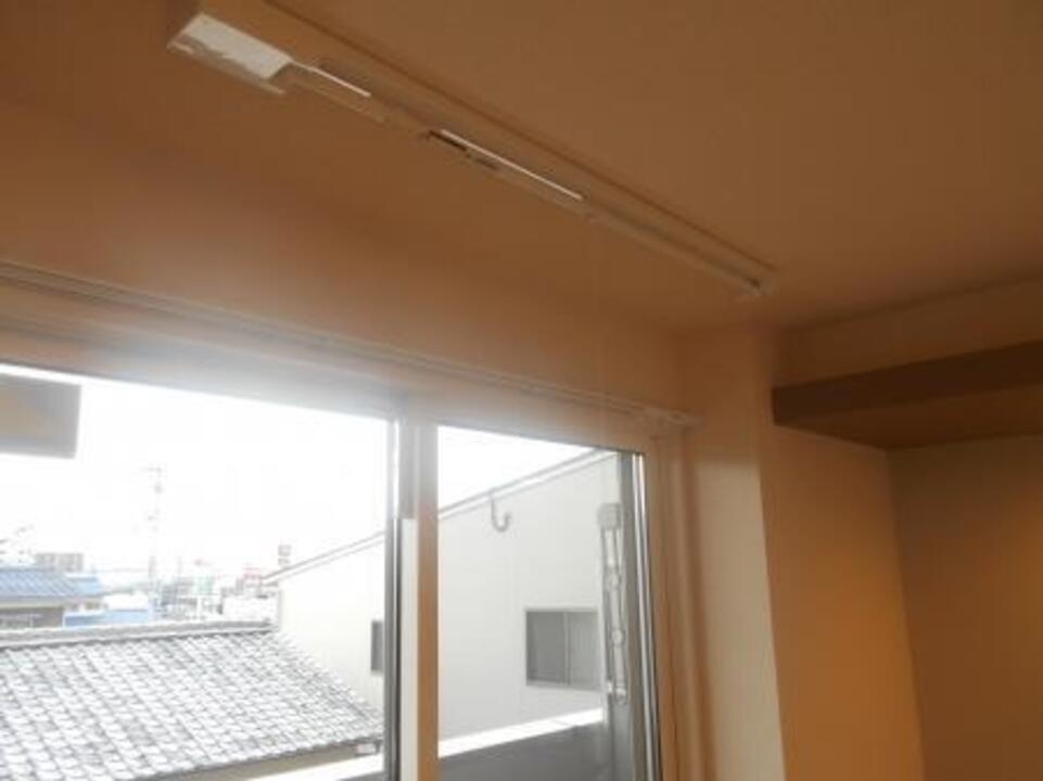 室内物干しユニット