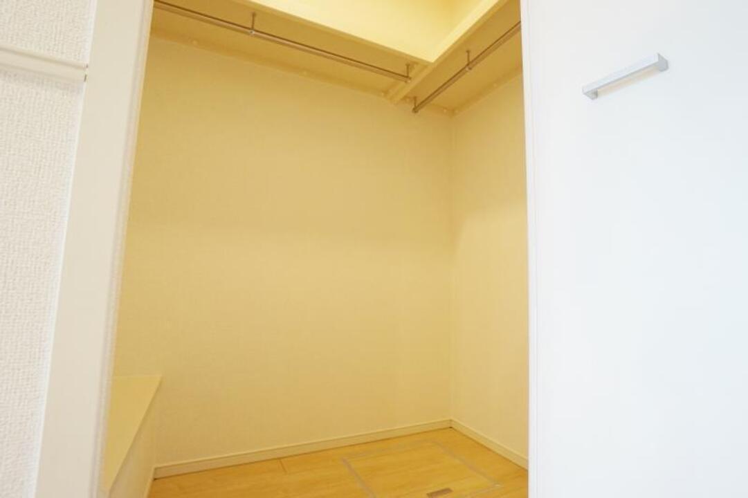 ウォークインクローゼット