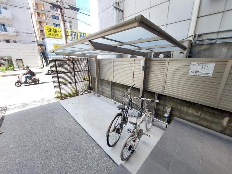 駐輪場