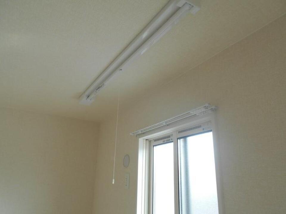 室内物干しユニット