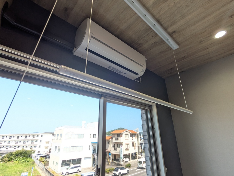 室内物干しユニット