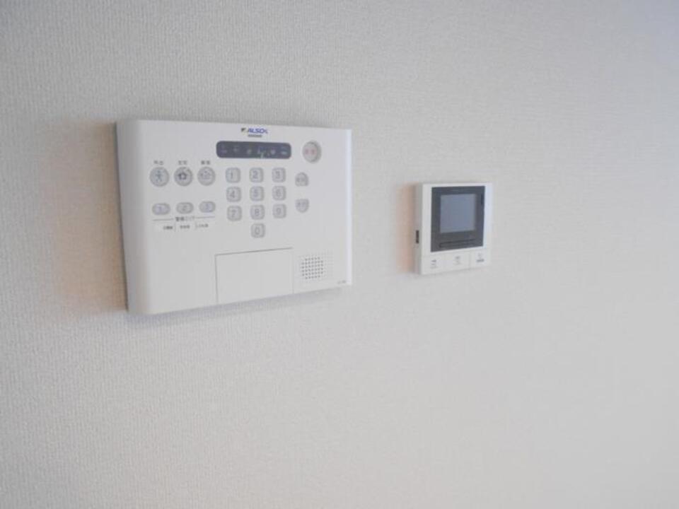 ホームセキュリティー