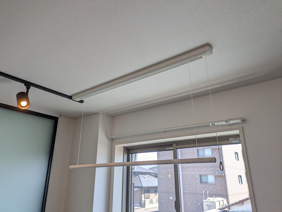 室内物干しユニット