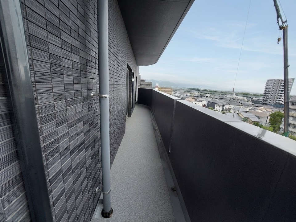 バルコニー 東側