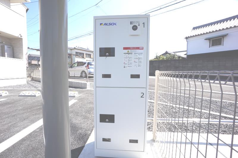 宅配ボックス
