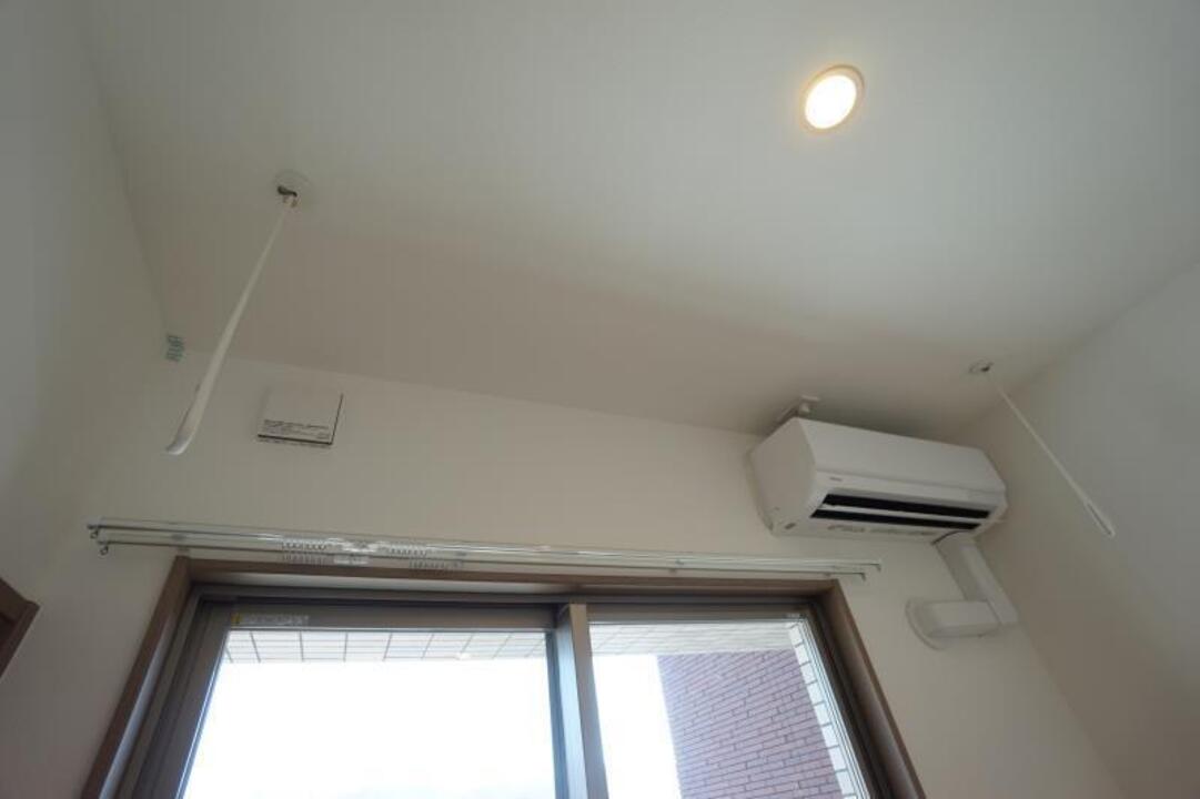 室内物干しユニット