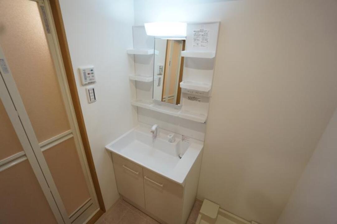 シャンプードレッサー