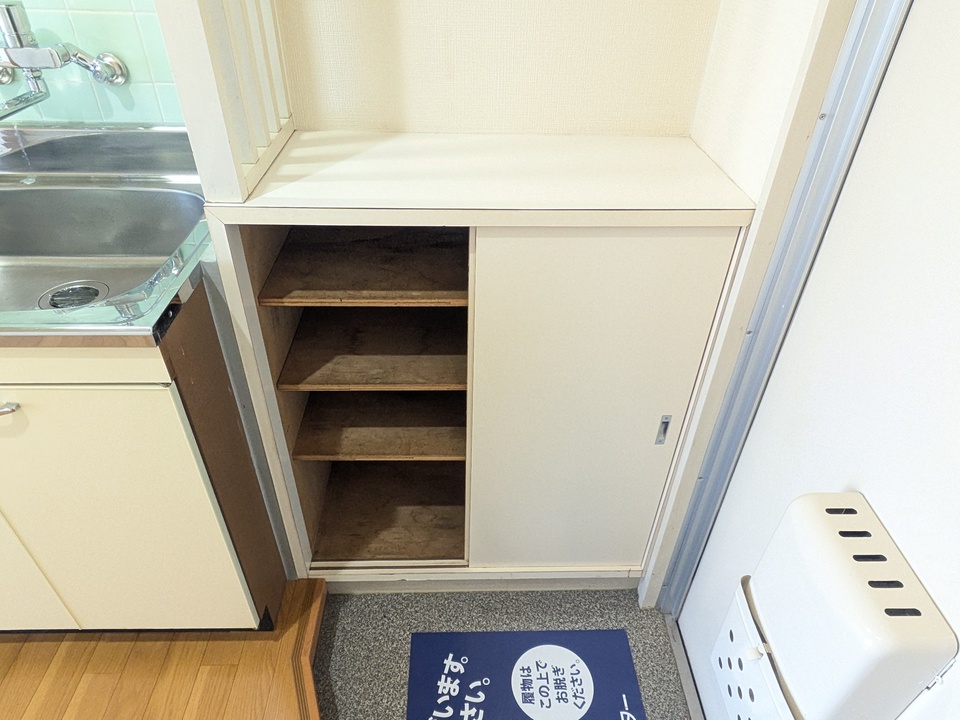 シューズボックス