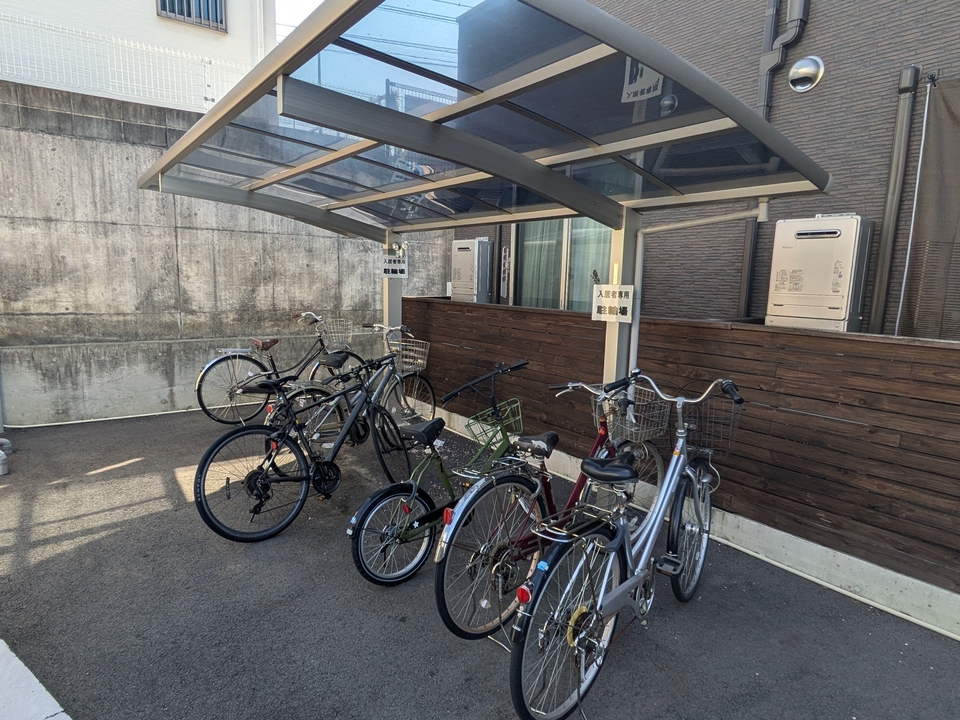 駐輪場