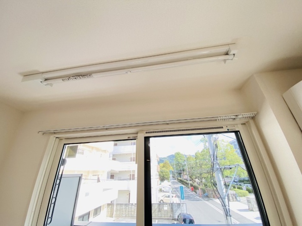 室内物干しユニット