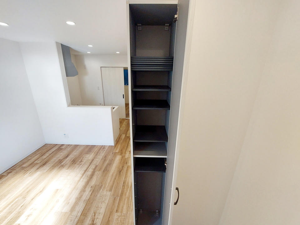 シューズボックス