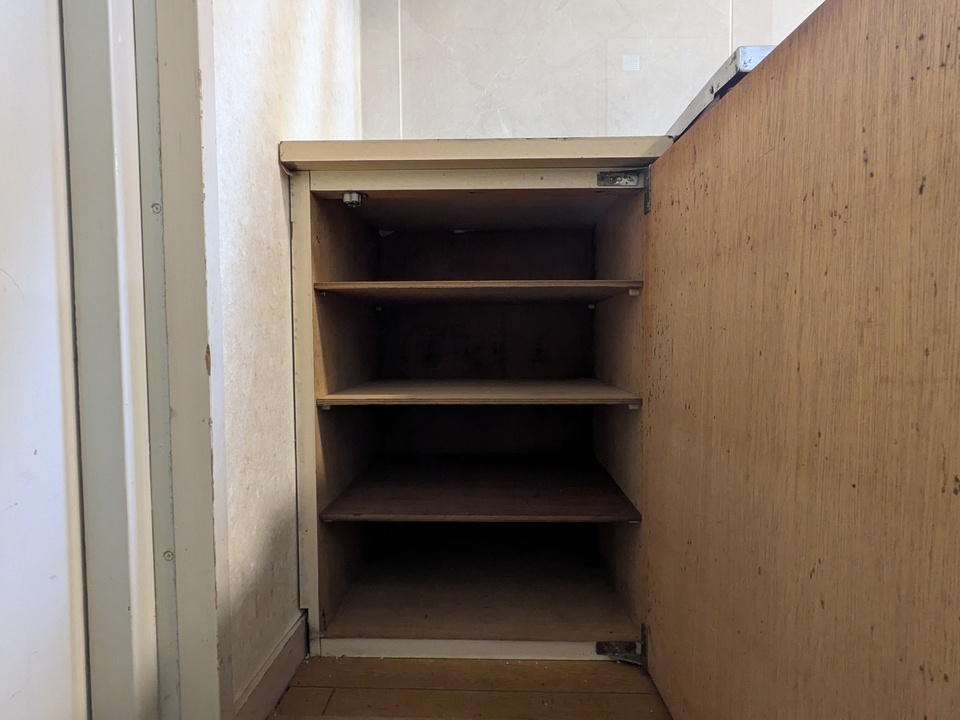 シューズボックス