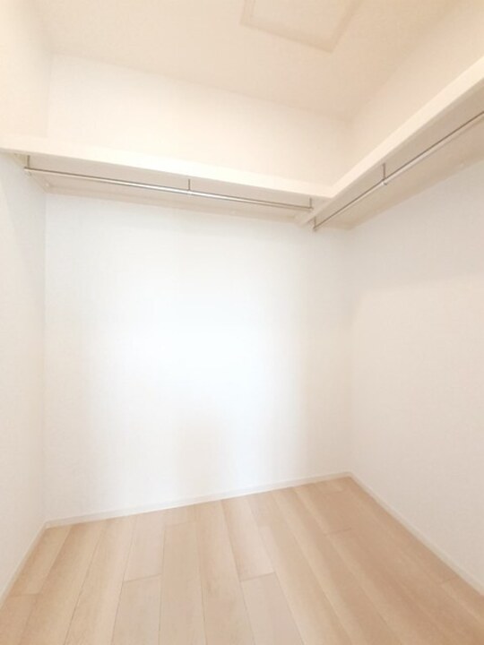 ウォークインクローゼット