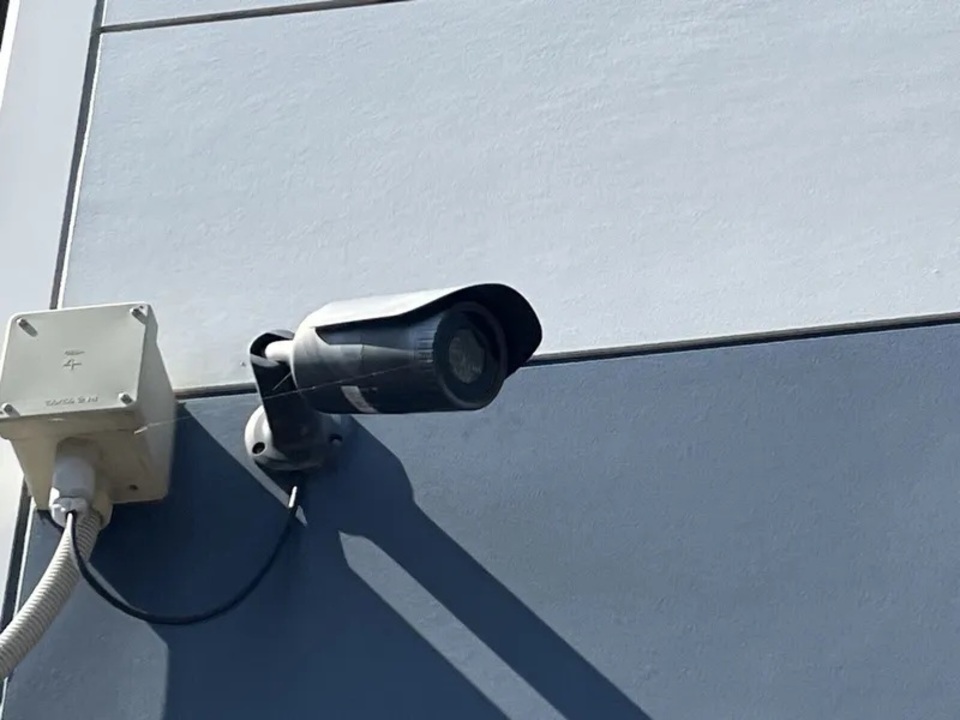 防犯カメラ