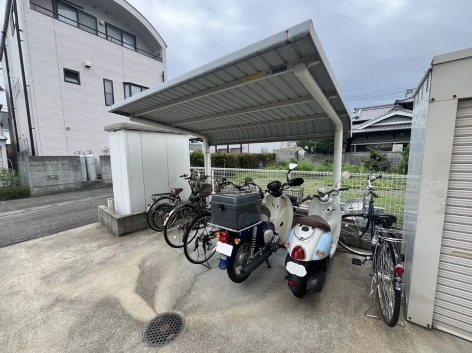 駐輪場