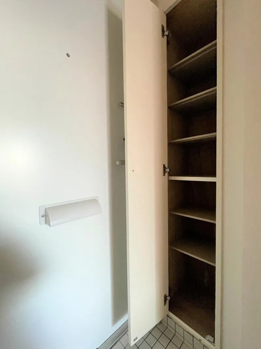 シューズボックス