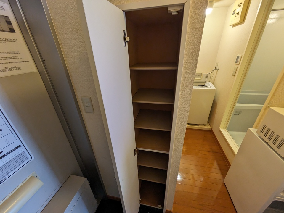 シューズボックス