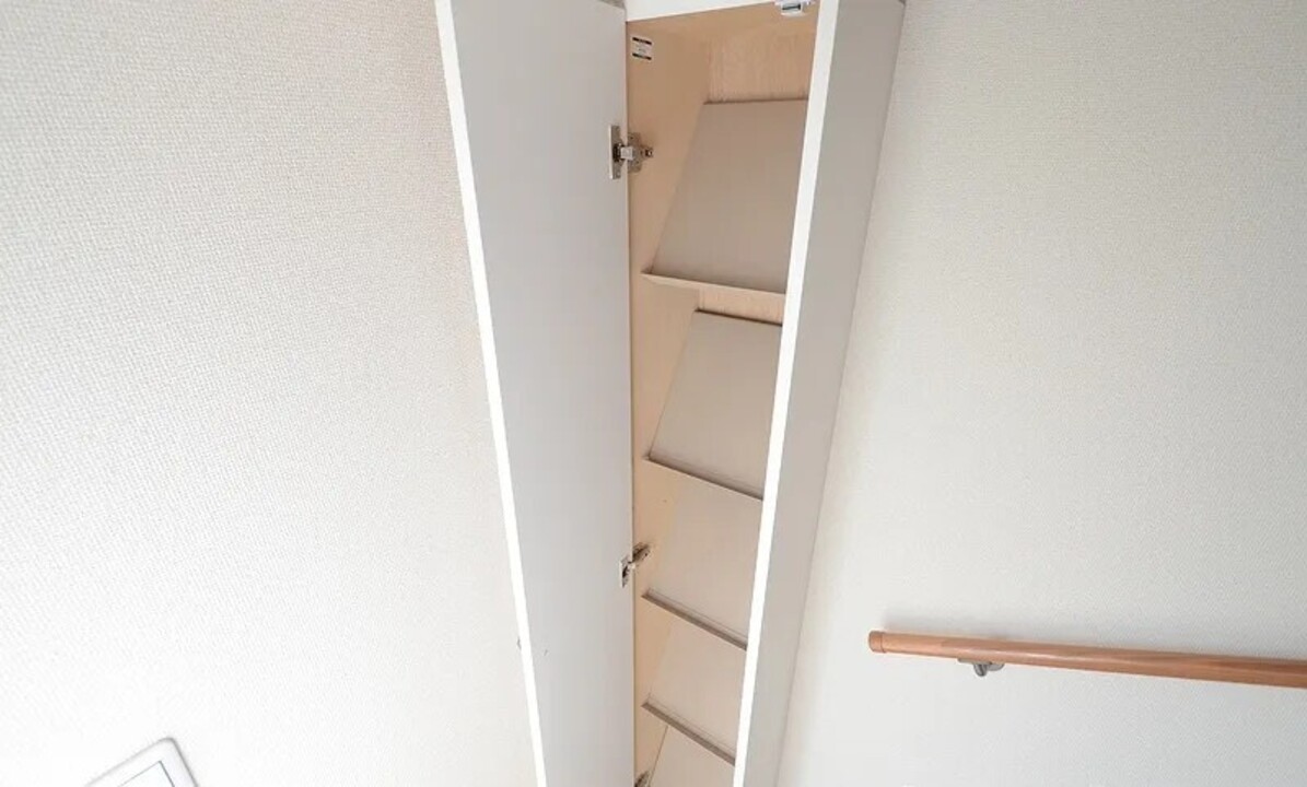 シューズボックス