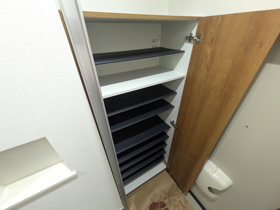 シューズボックス
