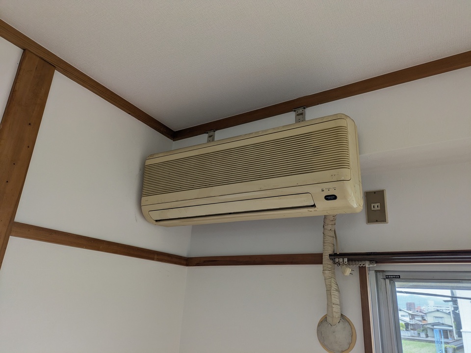 エアコン