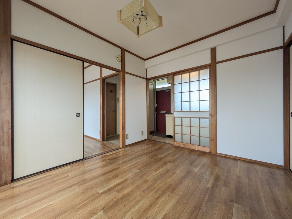 洋室（北東側）