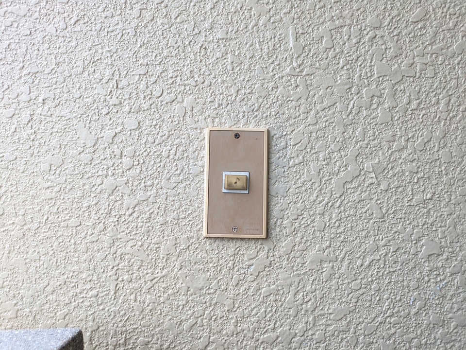玄関チャイム