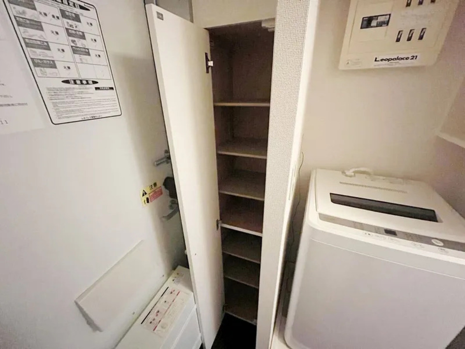 シューズボックス