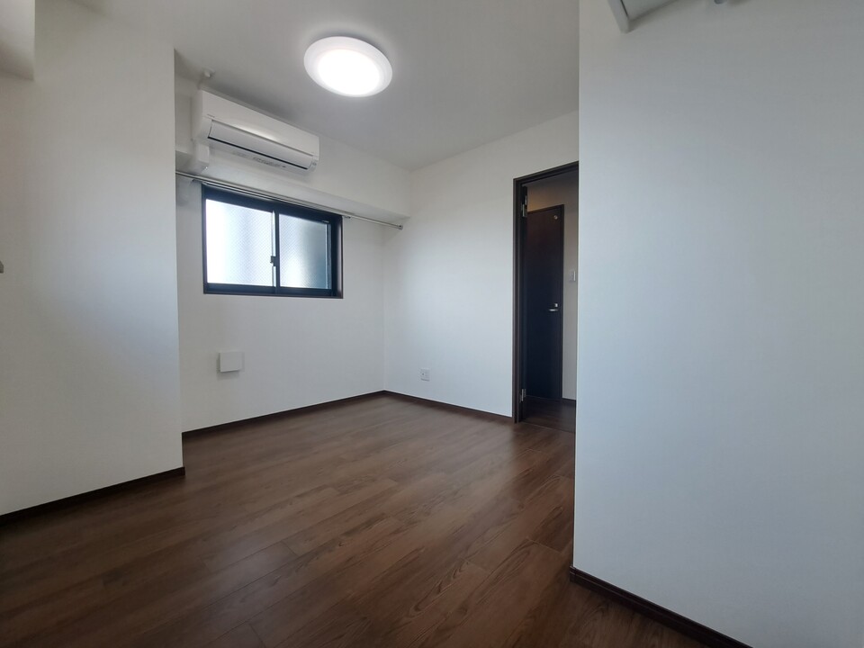 洋室5.8帖