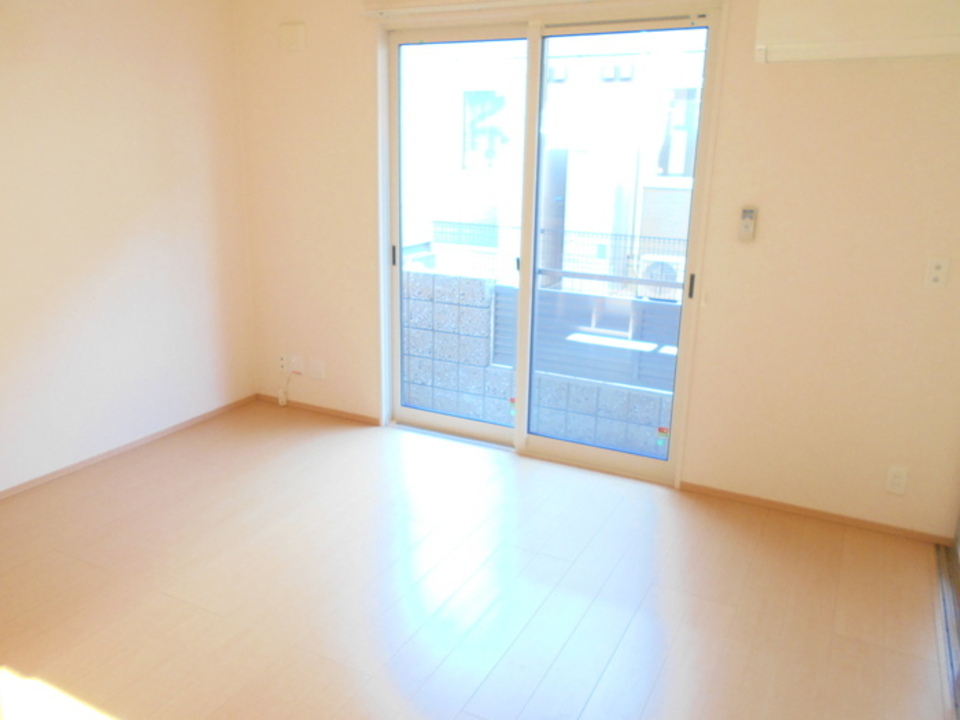 thumbnail_original_large_12466927