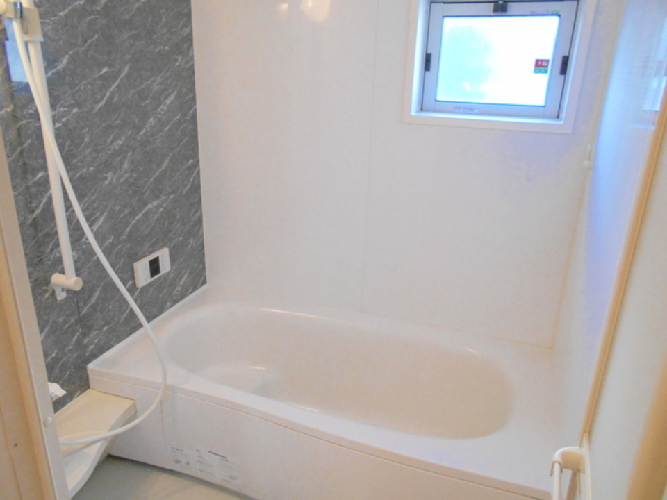 thumbnail_original_large_12466931