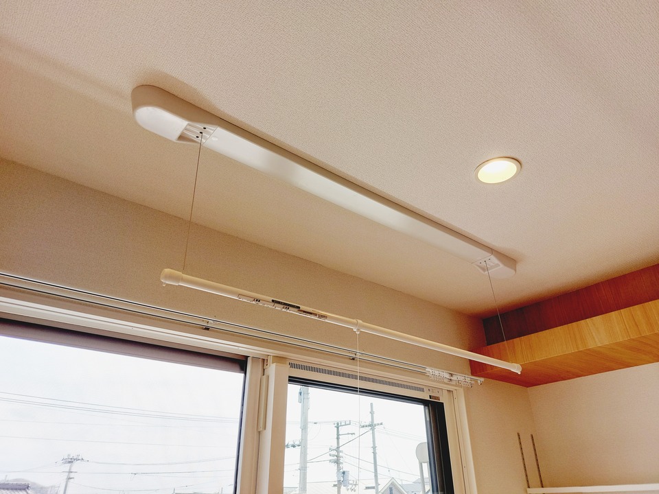 室内物干しユニット