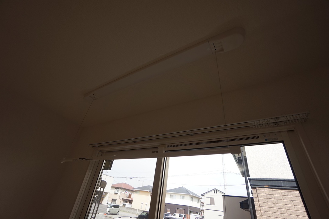 室内物干しユニット
