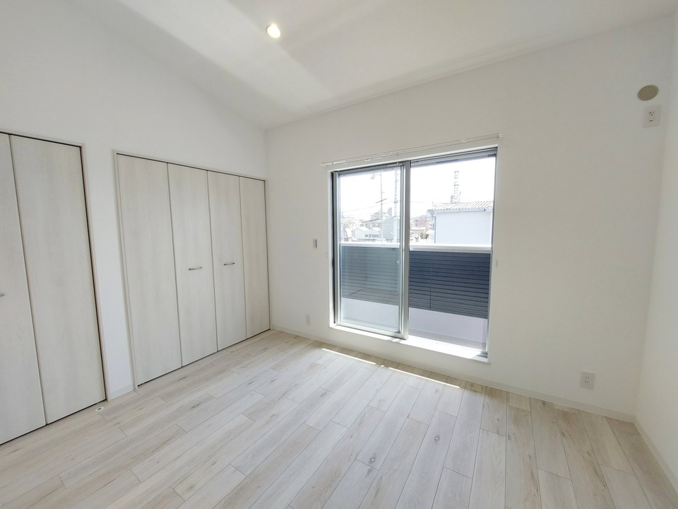 洋室6帖（南側）