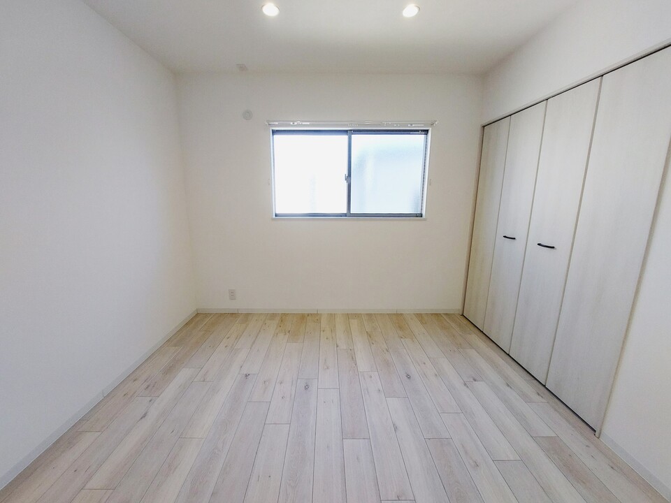 洋室7.8帖