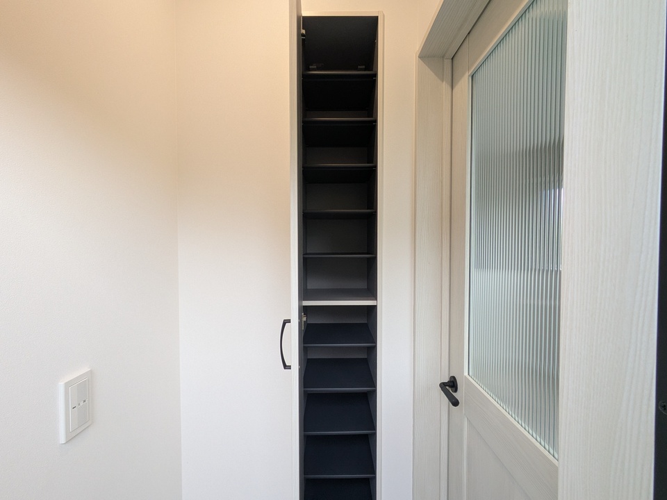 シューズボックス