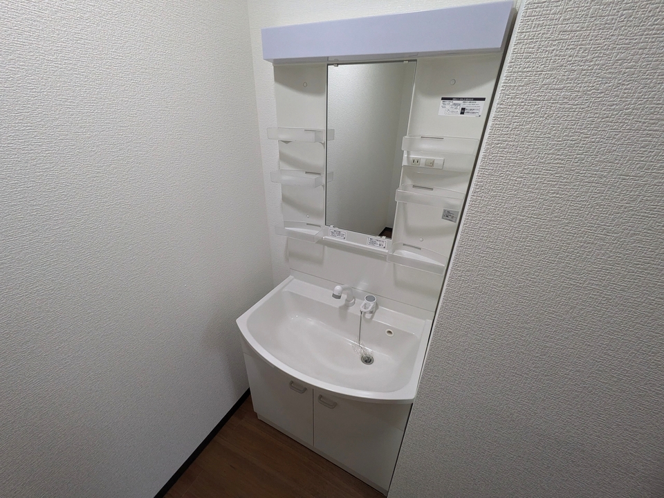 シャワー付洗面化粧台