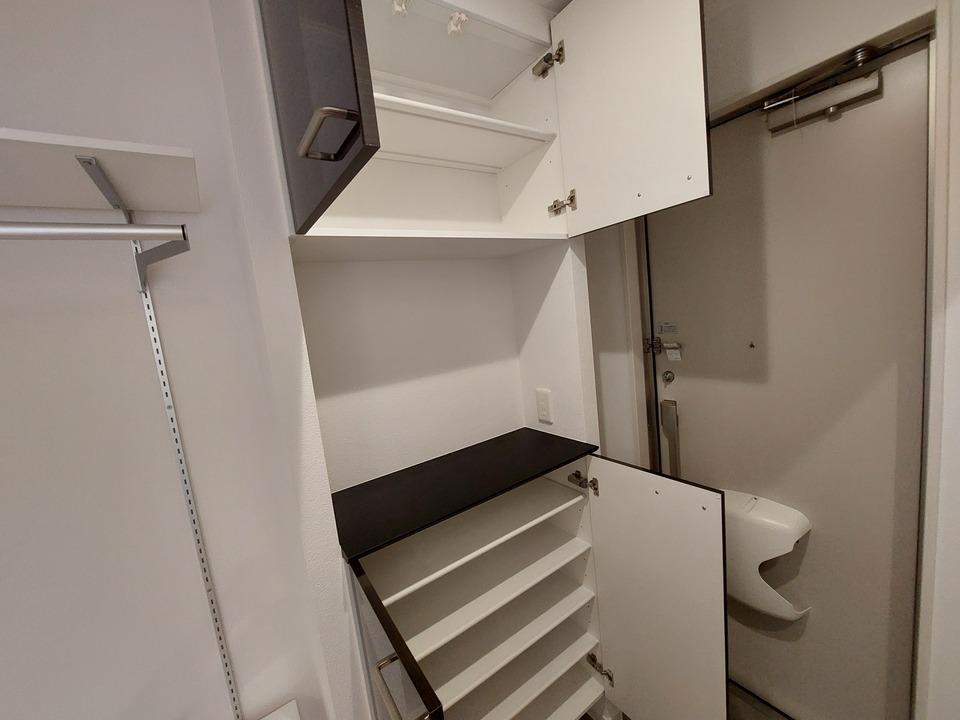 シューズボックス