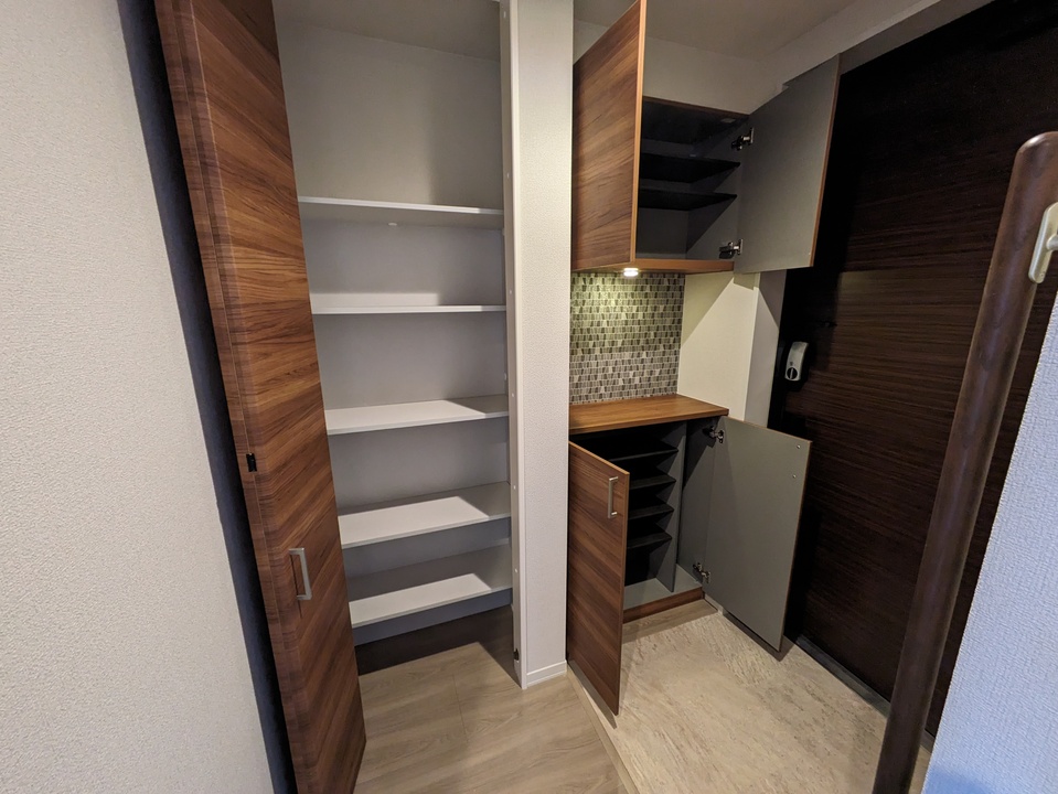 シューズボックス