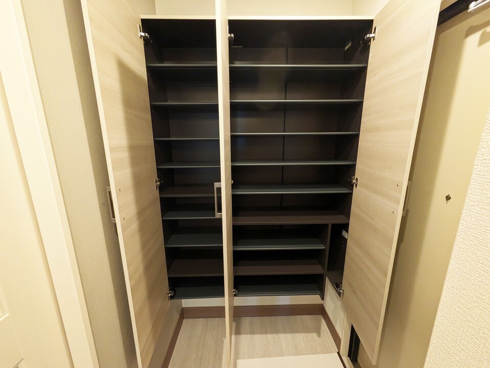 シューズボックス