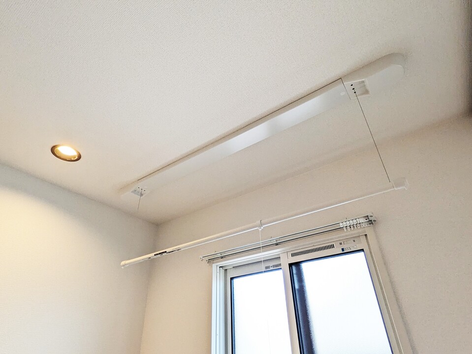 室内物干しユニット