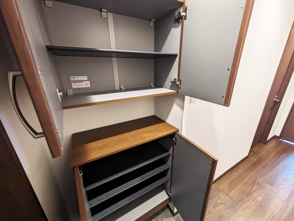 シューズボックス