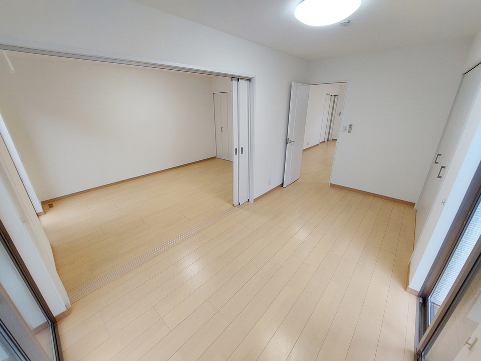 洋室 6.3帖