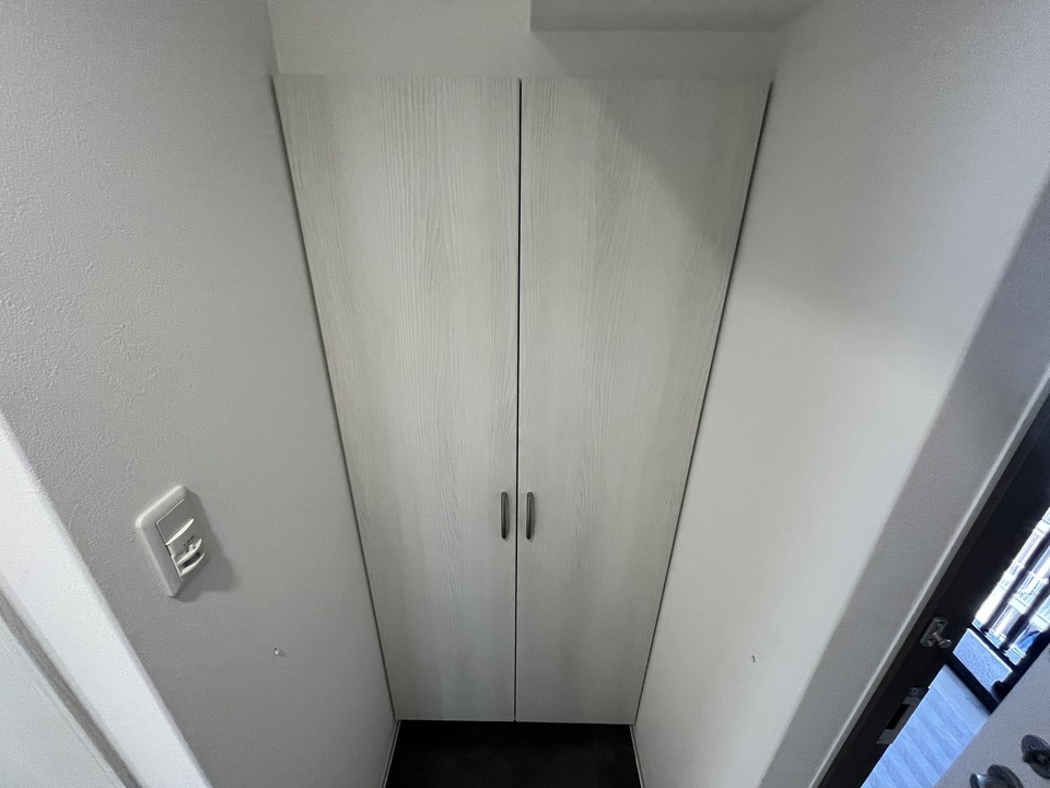 シューズボックス