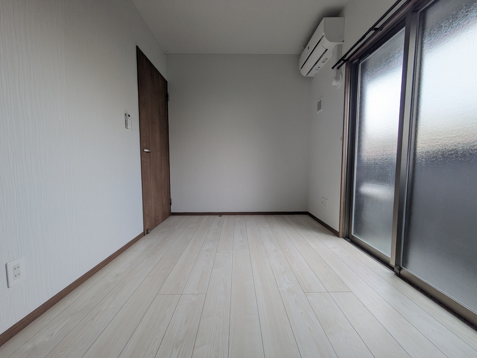 洋室4.2帖
